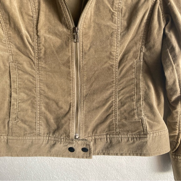 Coldwater Creek Women's Utility Jacket in Tan - Picture 5 of 8